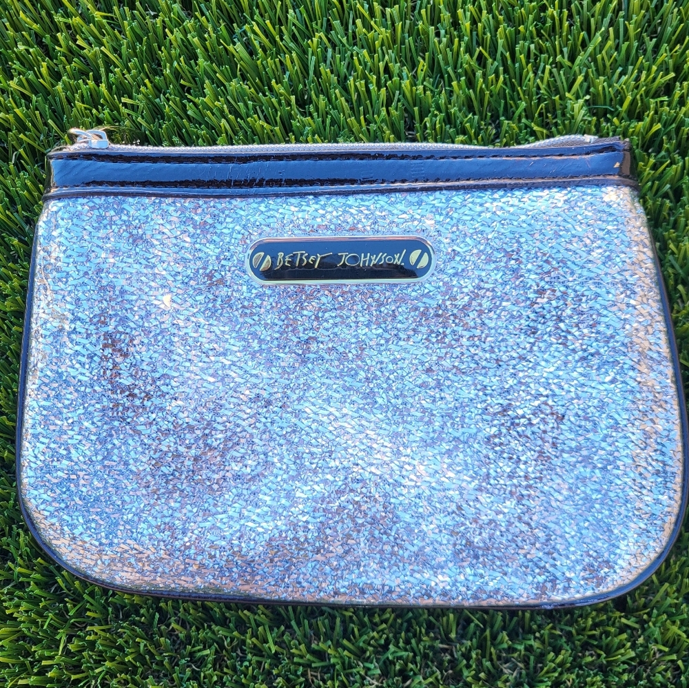 Betsy Johnson Logo Silver Metallic Clutch. - Picture 2 of 14
